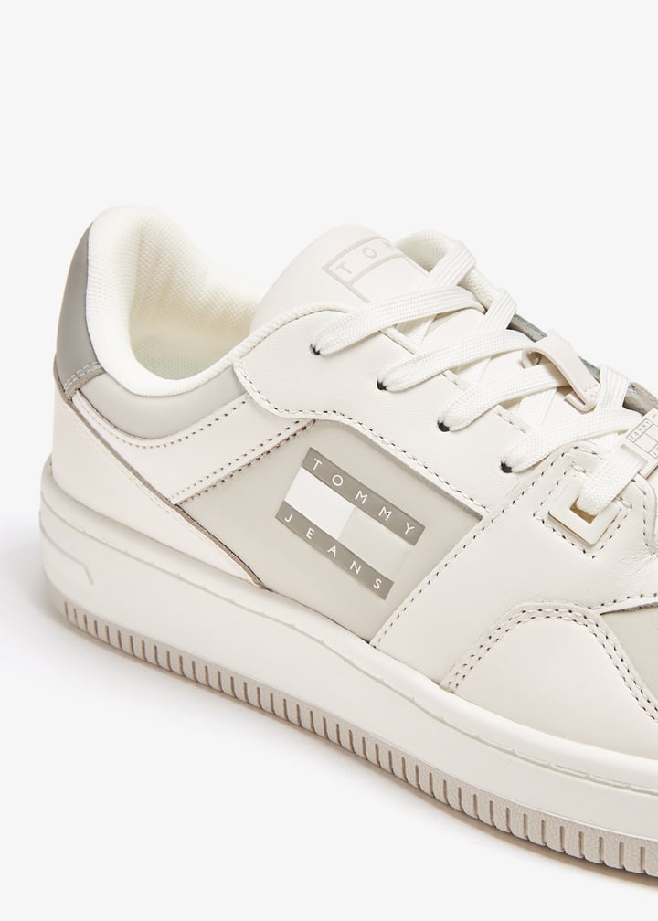 en0en02571-p06_5.jpg?ts=20240928035015