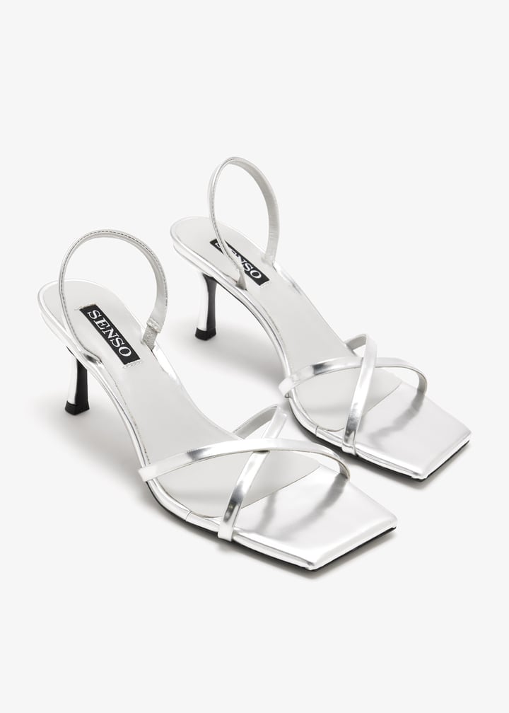 erikaiii-silver_7.jpg?ts=20260217024557