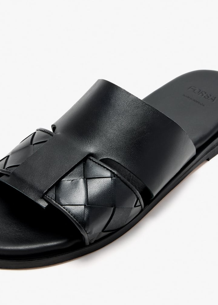 ernesto-black_5.jpg?ts=20260221020627