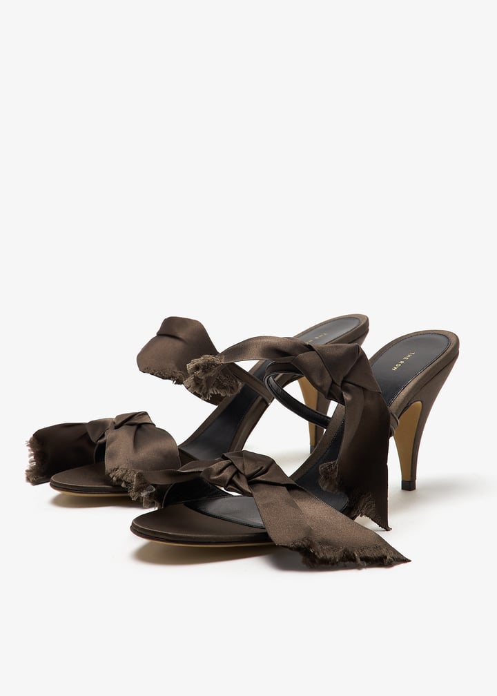 f1569-w326-brw_7.jpg?ts=20241205030520