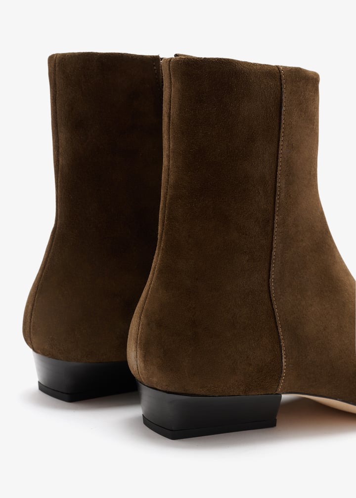 f25f1042sf-truf_5.jpg?ts=20251027101520