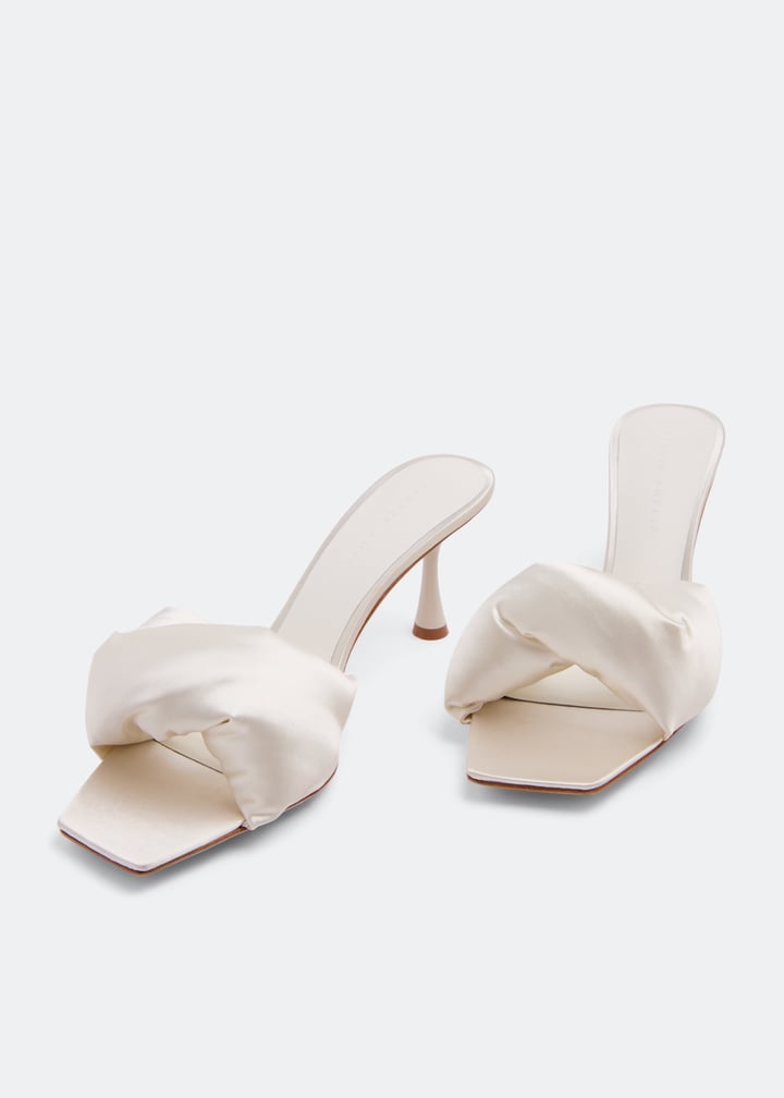 f406s-ivory_5.jpg?ts=20220722030509