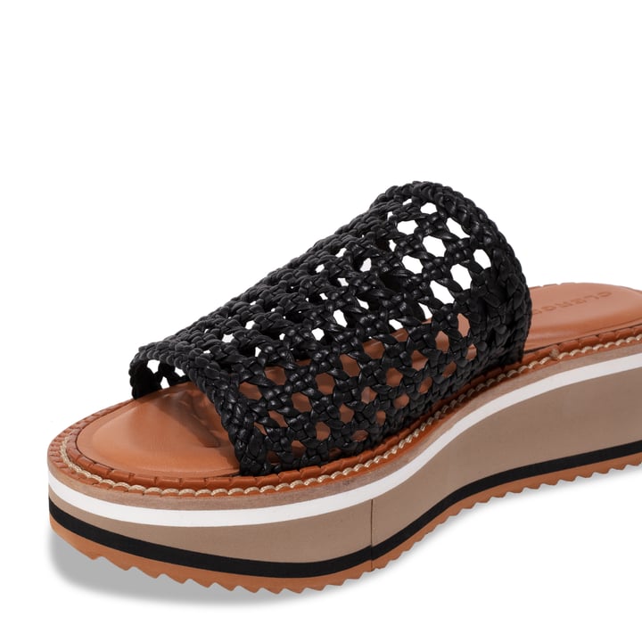 fausta-010_3.jpg?ts=20220505183807