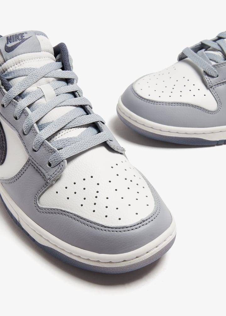 Nike Dunk Low PRM PL 9.5 ホワイト/グレー/パープル Nike Dunk Low Retro Men's Shoes. Nike.com