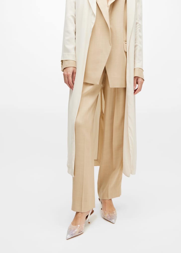 flavie-white_2.jpg?ts=20260328030504