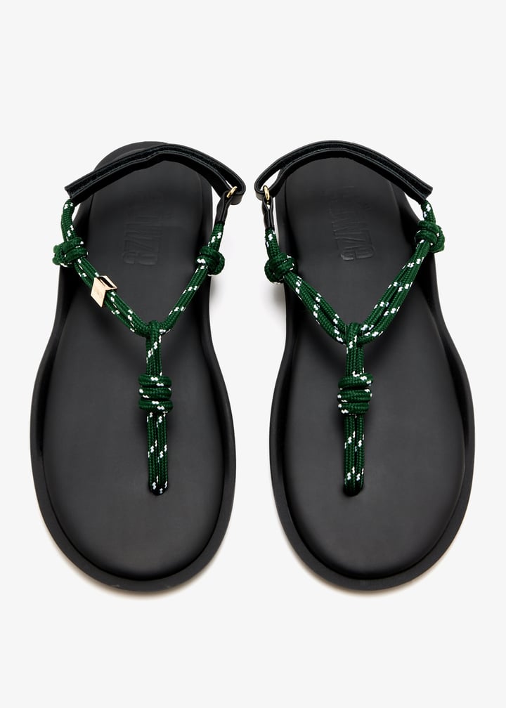 flo-forgrn_7.jpg?ts=20250802030546