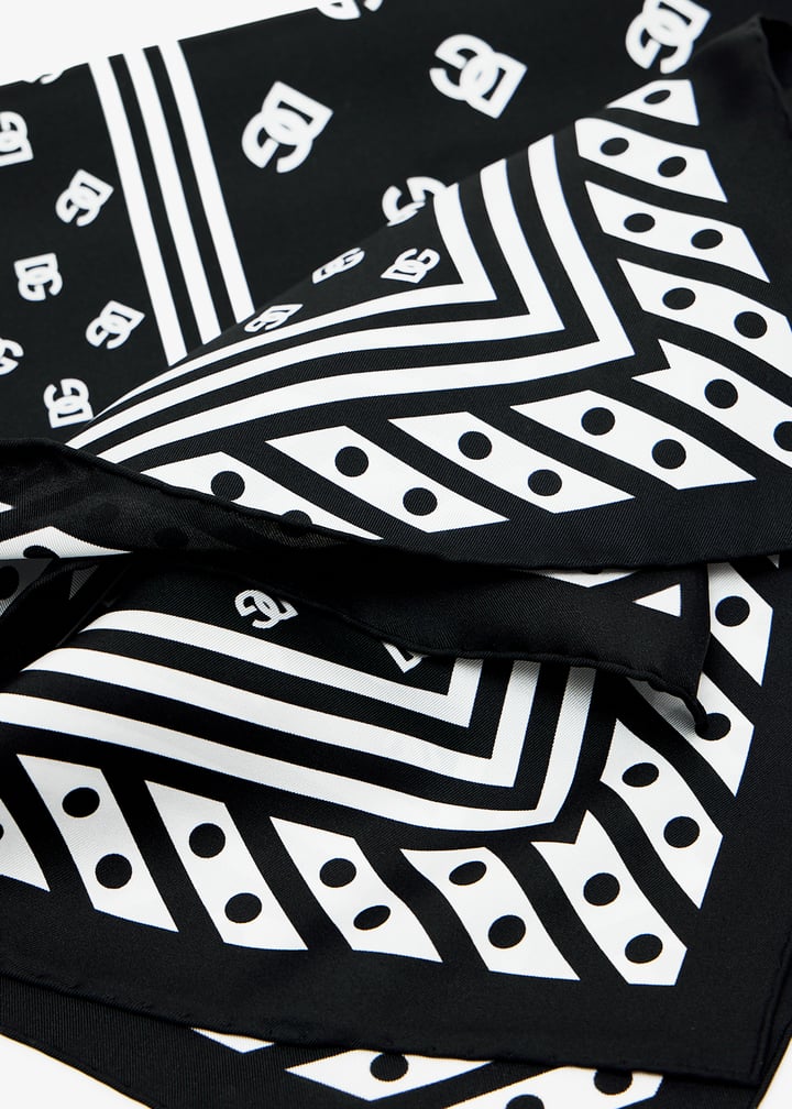 fn090rgdb7zhn4zw_2.jpg?ts=20231128032631