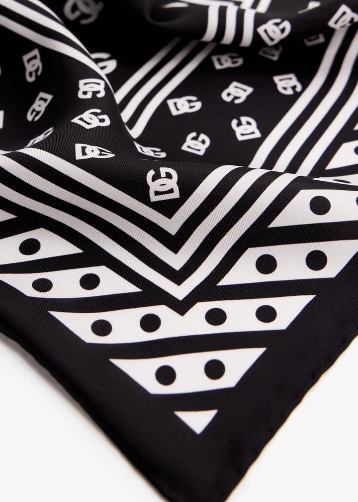 fn093rgdb7yhn4zw_2.jpg?ts=20250131035017