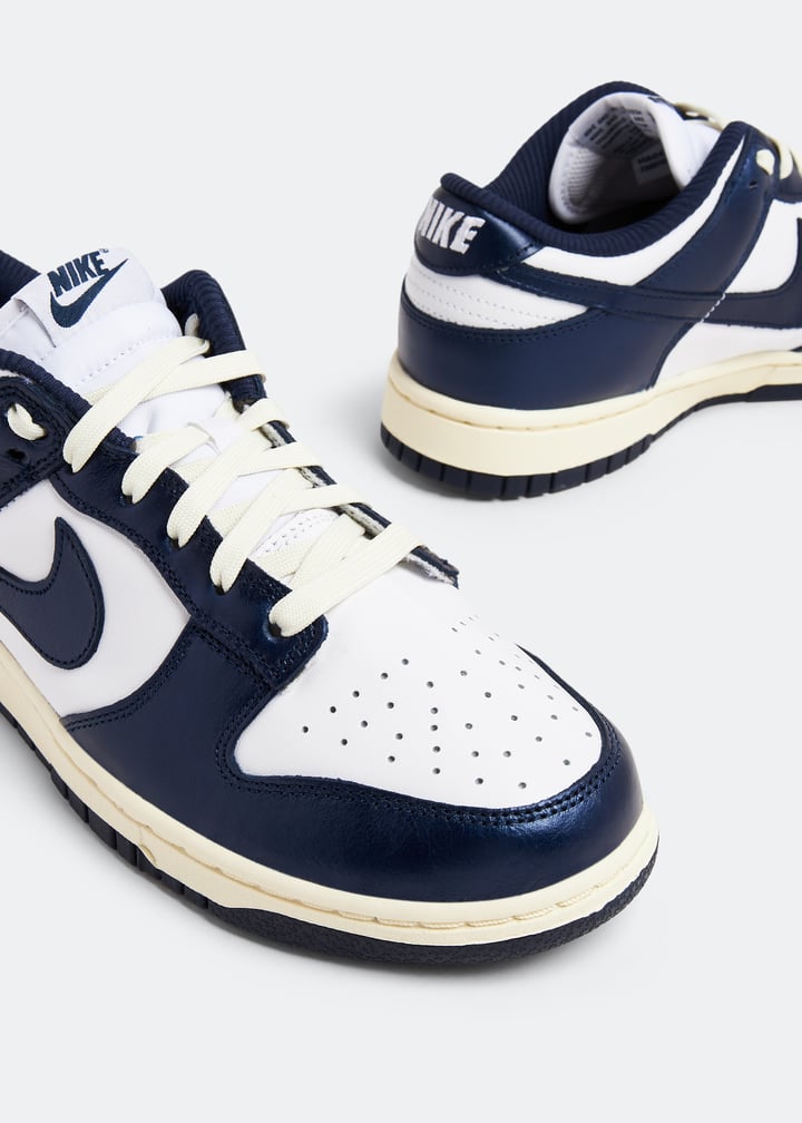 Nike Dunk Low 'Vintage Navy' sneakers for Women - White in Qatar