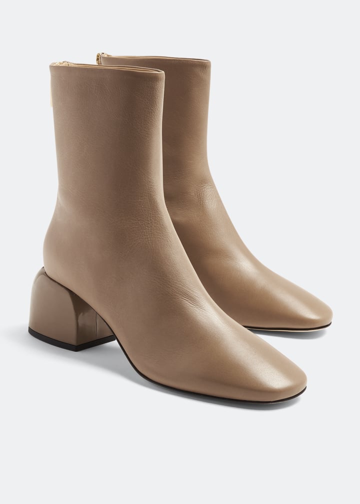 fob03-oyster_5.jpg?ts=20230929172515