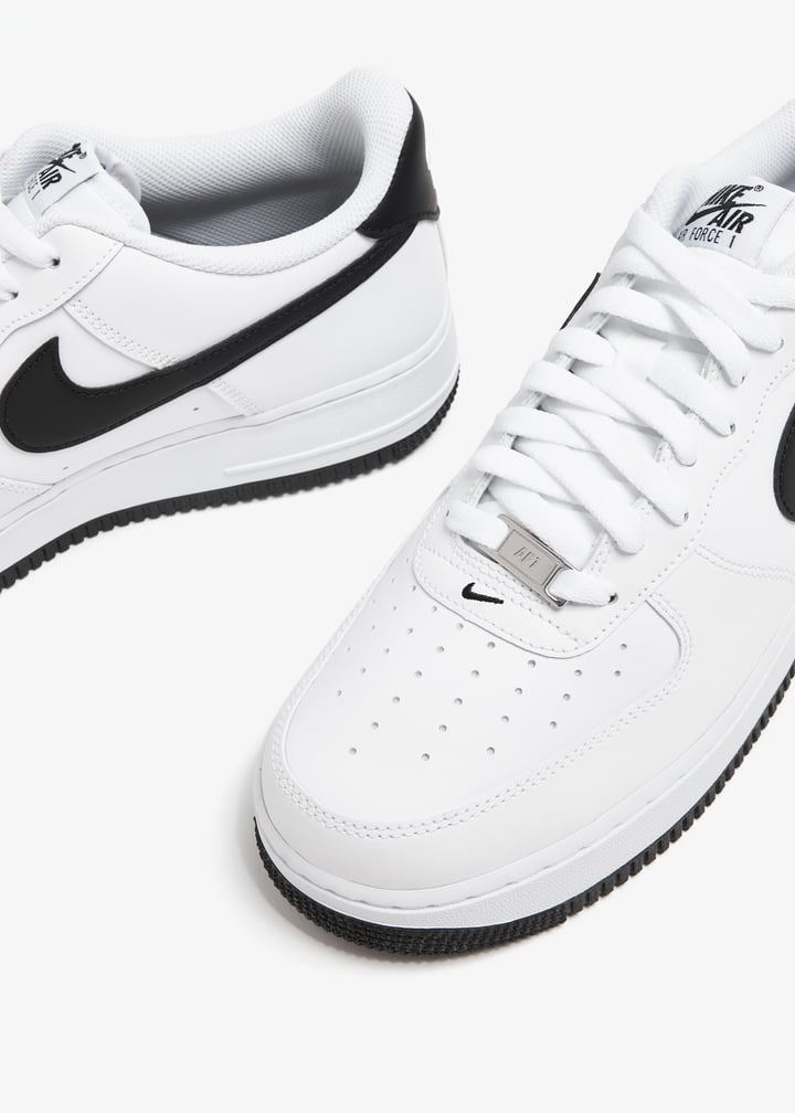 Nike Air Force '07 sneakers for Men White in Kuwait Level Shoes