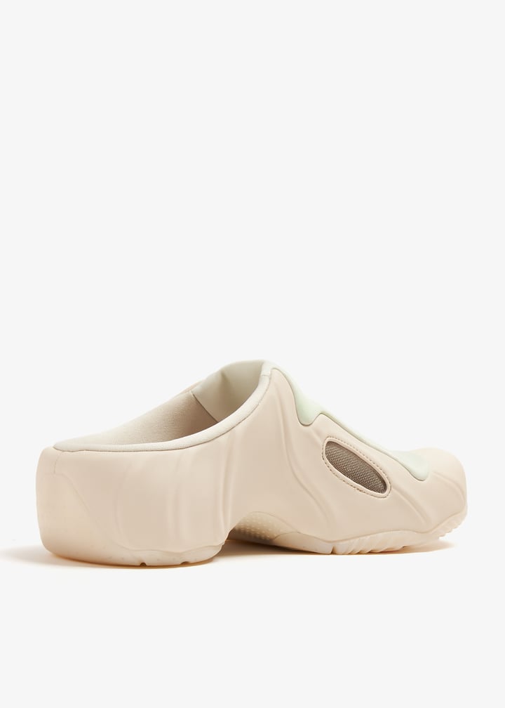 Nike Clogposite 'Light Orewood Brown and White' slippers for