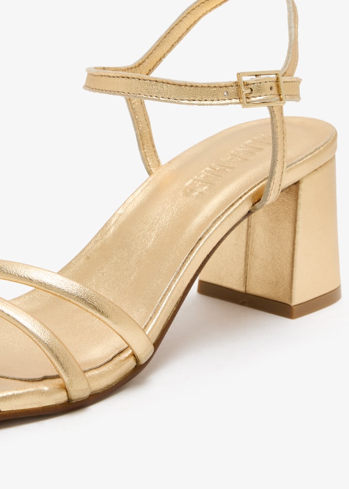 freya-golden_5.jpg?ts=20251207025610