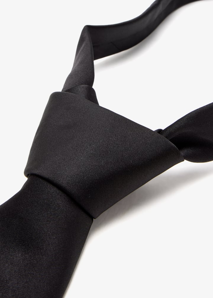 ft061rg0u05n0000_2.jpg?ts=20241126122529