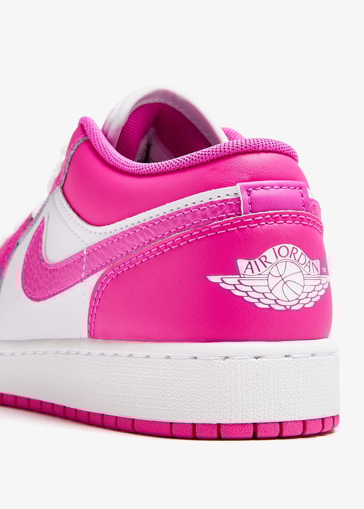 fv8486-600_5.jpg?ts=20240709042522