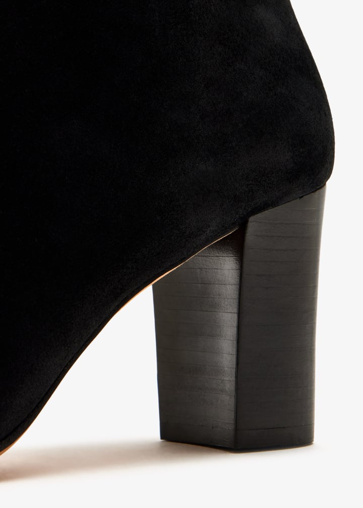 fw25bo010bk001su007-black_5.jpg?ts=20250904032636