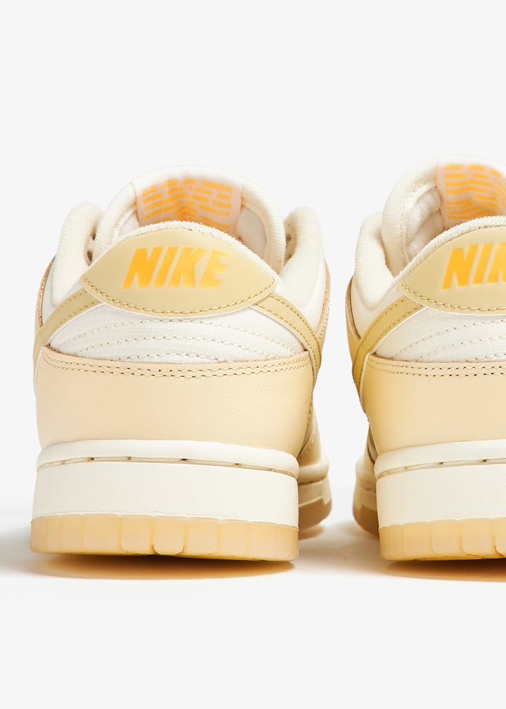 Nike Dunk Low sneakers for Women - Beige in UAE | Level Shoes
