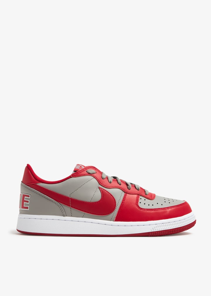 Nike Terminator Low 'UNLV' sneakers for Men - Red in UAE | Level Shoes