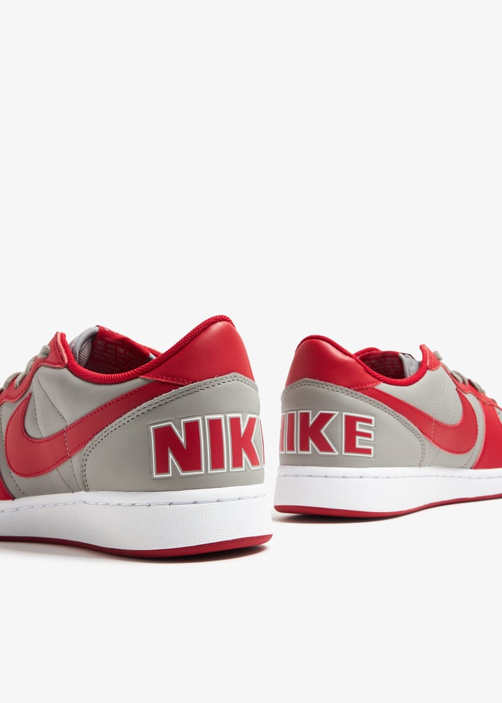 Nike Terminator Low 'UNLV' sneakers for Men - Red in UAE | Level Shoes