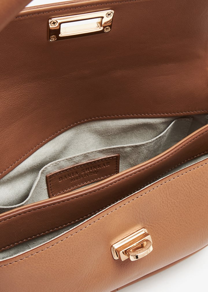 gaga-camel_7.jpg?ts=20250121040032