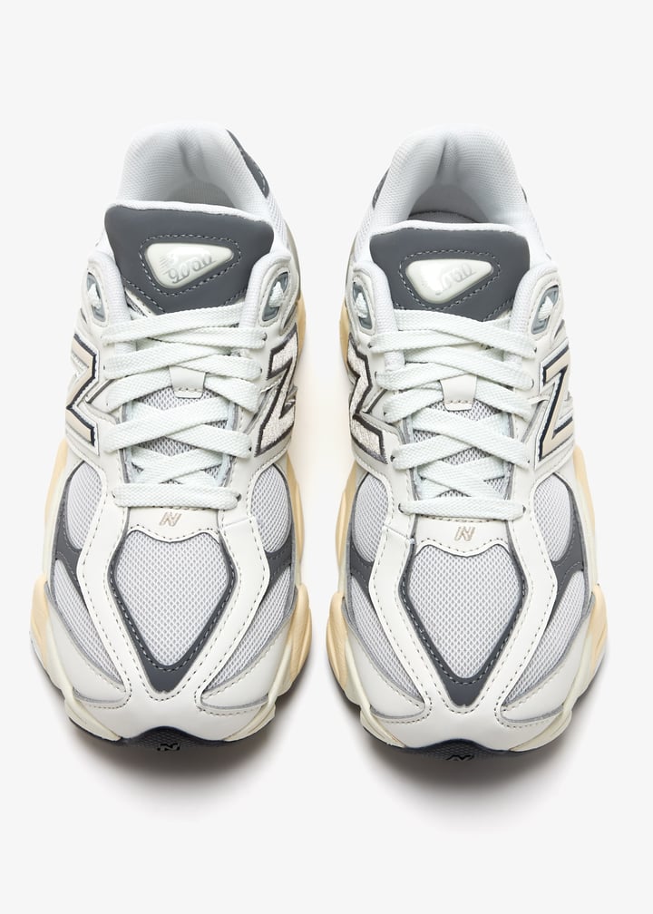 よ。 Big Kids' New Balance 9060 Casual Shoes | Finish Line