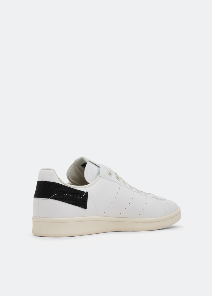 adidas gazelle silver green womens Adidas Men's Stan Smith Parley Shoes, White Tint/Cloud White/Off White   Fanletic