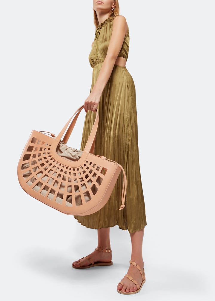 halfmoonlarge-naturl_2.jpg?ts=20220629030508