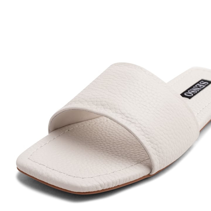 hannah-ice_3.jpg?ts=20220505183956