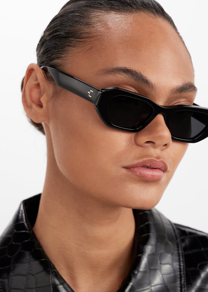 hazel1-black_2.jpg?ts=20241219034027