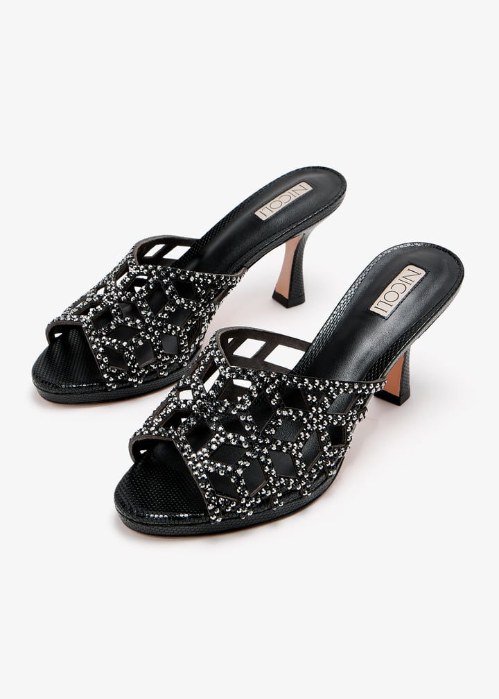 hazen-black_7.jpg?ts=20250122032015