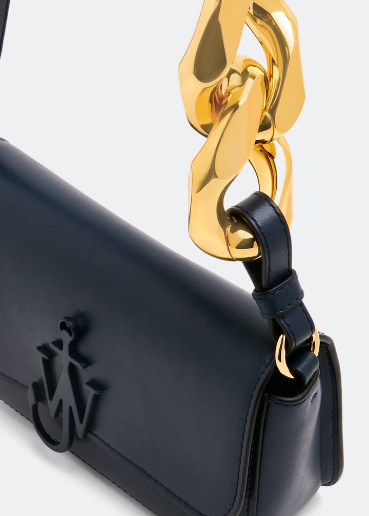 J W Anderson Anchor Logo Chain Baguette Bagショルダーバッグ JW Anderson - Chain Baguette Anchor Bag | HBX - Globally