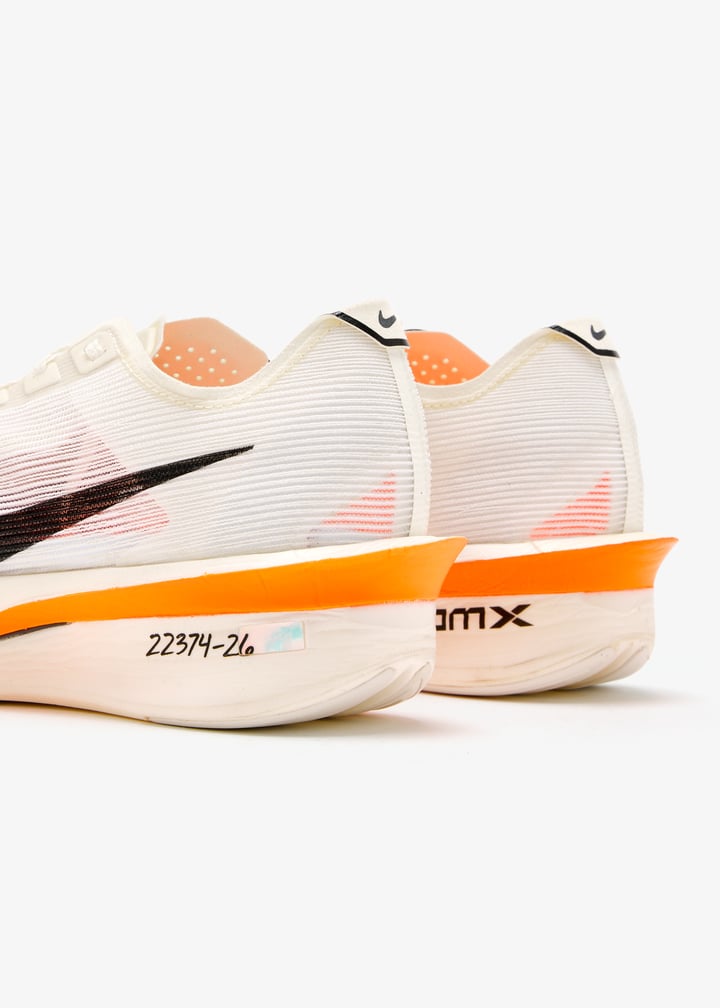 Nike Vaporfly Proto sneakers for Women Cream in Qatar Level