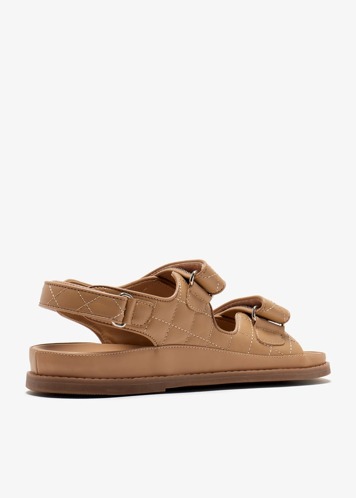 hiranni-hoshna_6.jpg?ts=20241121032515