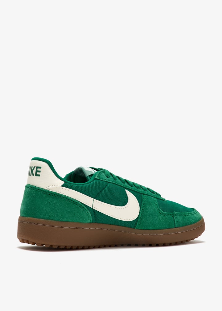 Nike Field General sneakers for Women - Green in UAE | Level Nike Field General sneakers for Women - Green in UAE | Level
