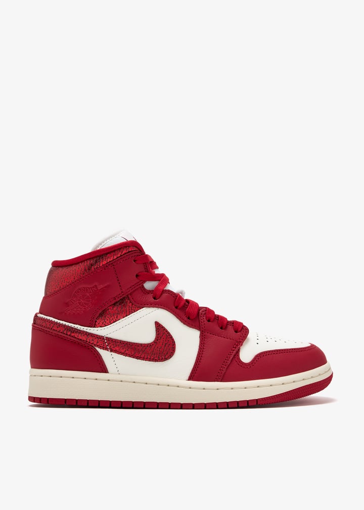 Jordan Brand Air Jordan Metallic Red Mid Nike Air Jordan Mid SE