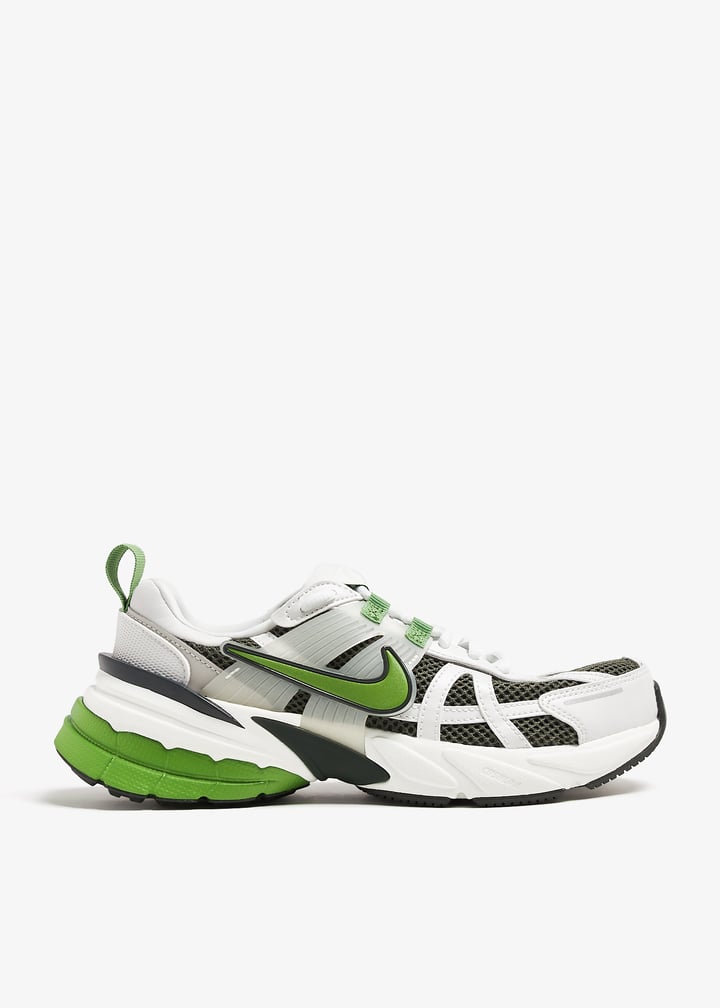 nike v2k run グリーン Shop Nike V2K Run HF5050-361 green | SNIPES USA