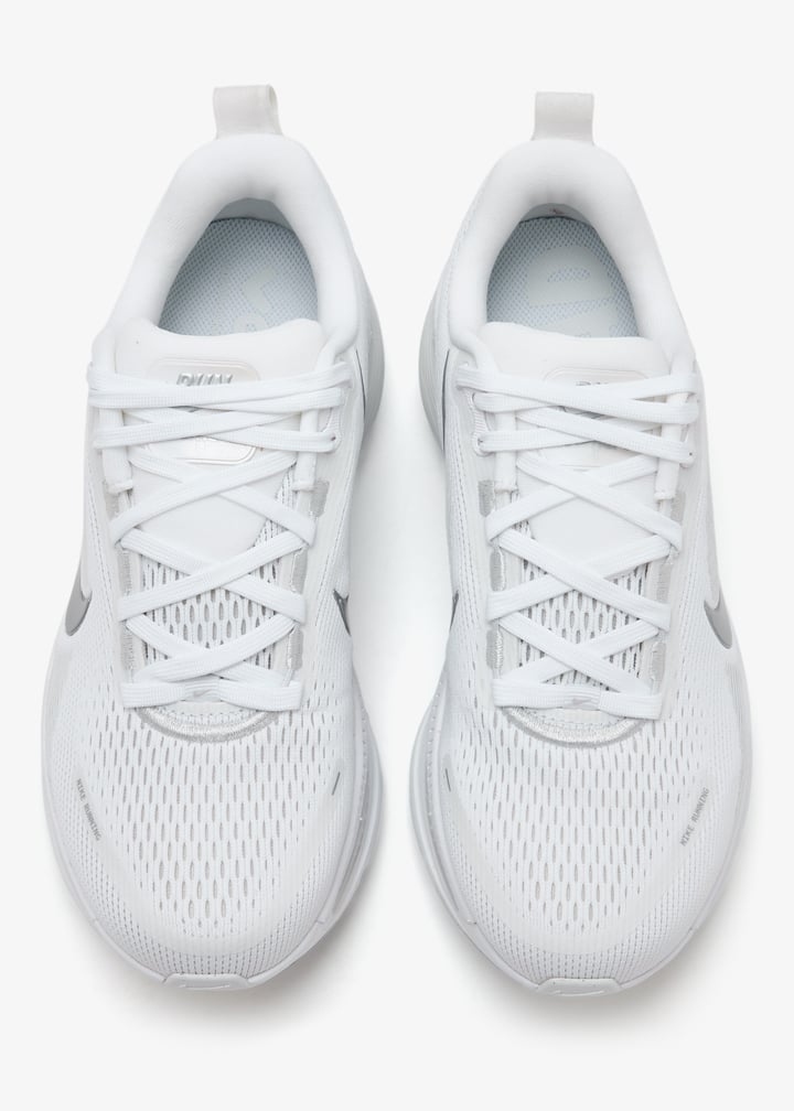 Nike vomero 18 ホワイト Nike Vomero 18 WMNS White / Football Grey - Oct 2025