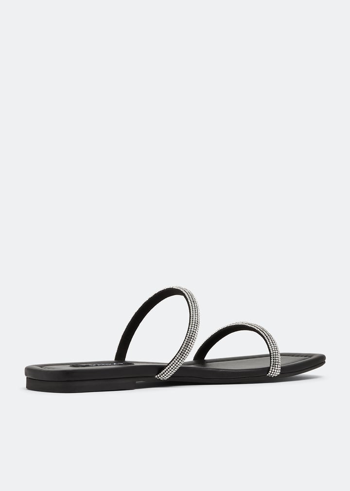 holly-wj106_4.jpg?ts=20230126034011