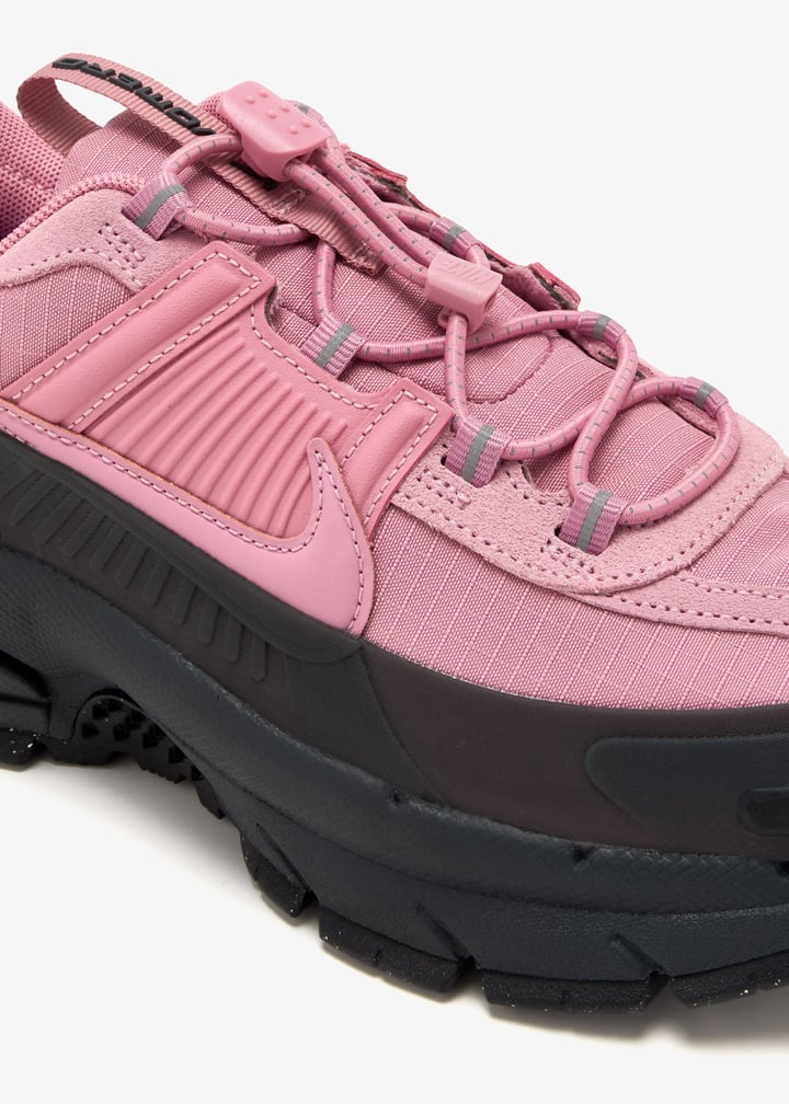 値下NIKE WMNS ZOOM VOMERO ROAM ピンク　25cm 美品 Nike Zoom Vomero 5 Roam WMNS 