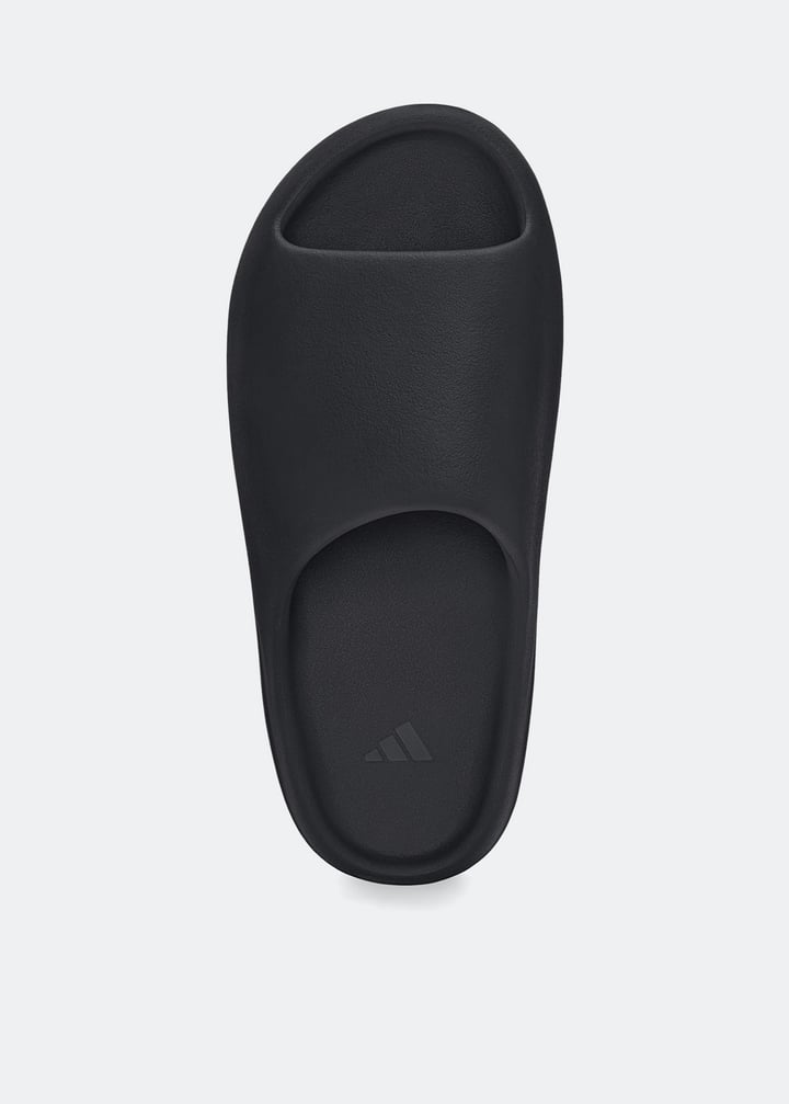 adidas YEEZY SLIDE ONYX for Men - Black in USA | Level Shoes