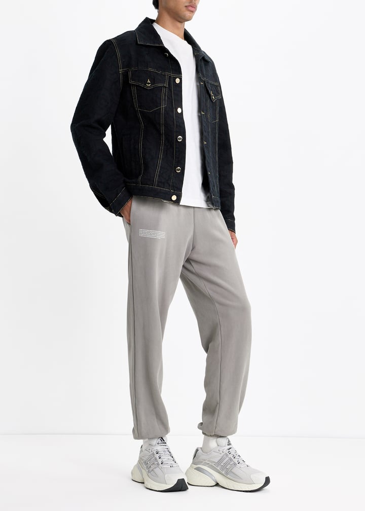 hq7553-grsigr_2.jpg?ts=20251224021610