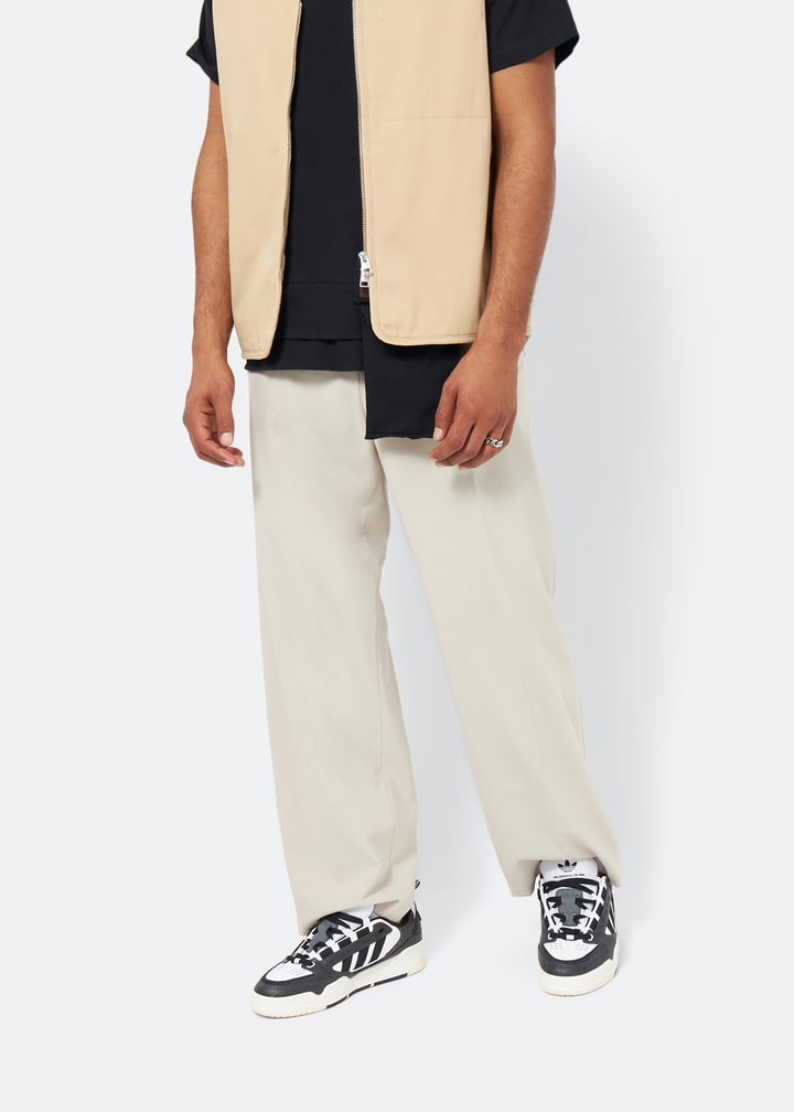 hq8697-grcbft_2.jpg?ts=20230211032506