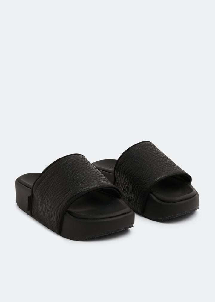 hr1940-blaora_5.jpg?ts=20220923030518