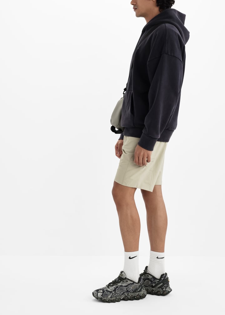 hv8476-300_2.jpg?ts=20250328032016