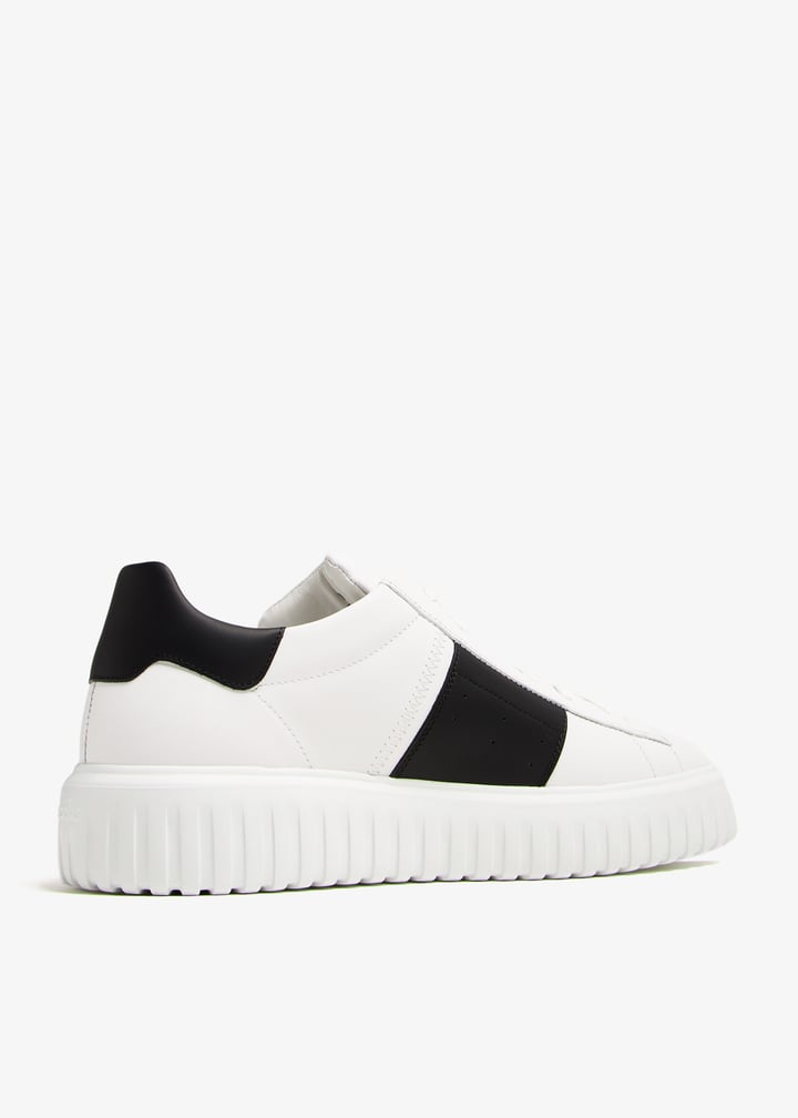 スニーカー HOGAN Men Sneakers White 1 HXM6450FK50Q44 0001 Hogan H-Stripes sneakers for Men - White in UAE | Level Shoes