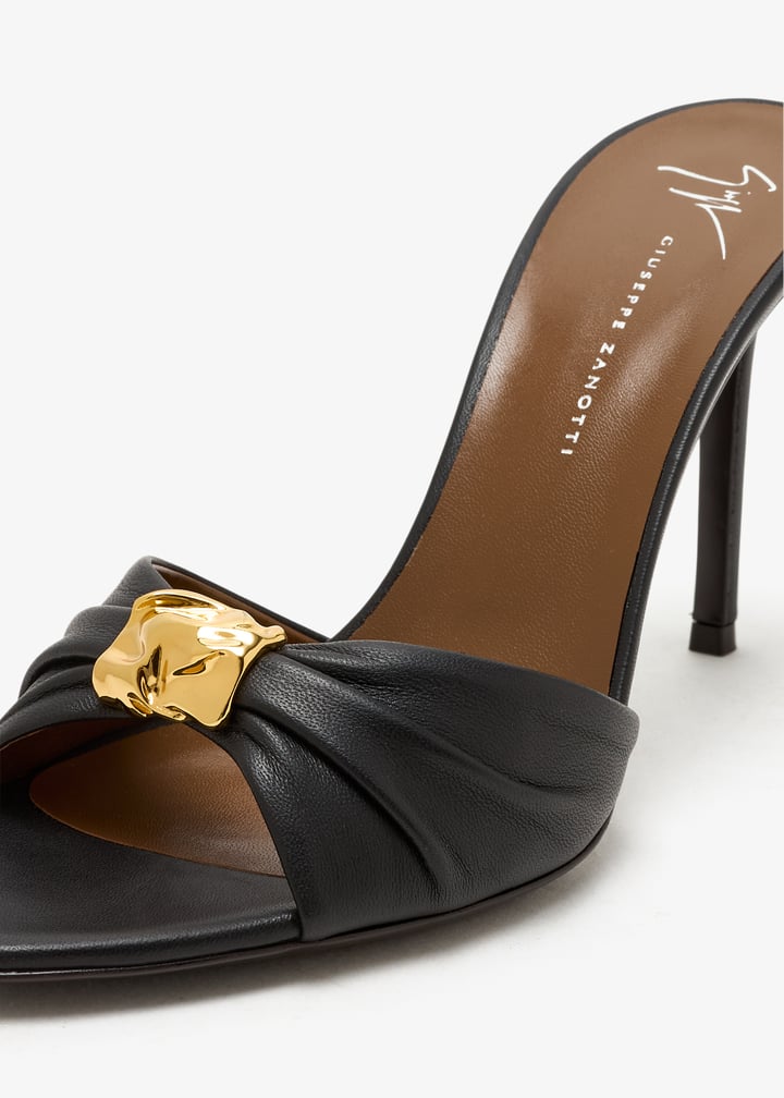 i500015-001_5.jpg?ts=20251029033947