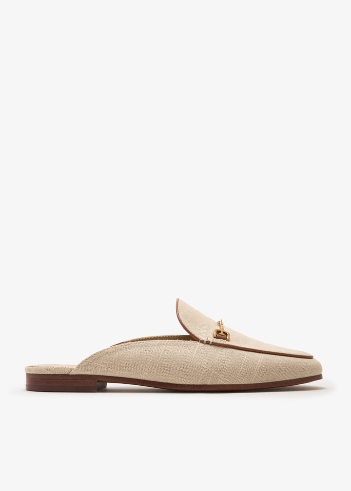 新品　未使用　Bit Square-Toe Mules サイズ37 beige 新品 未使用 Bit Square-Toe Mules サイズ37 beige 新色】Bit