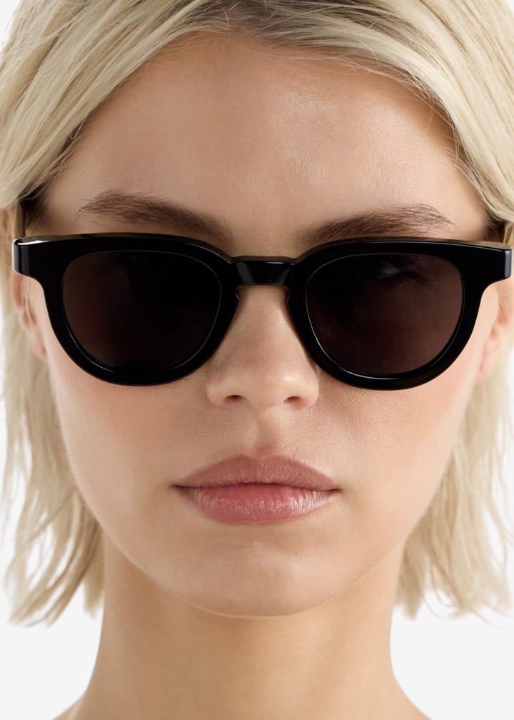 ie3a-black_3.jpg?ts=20250530031231