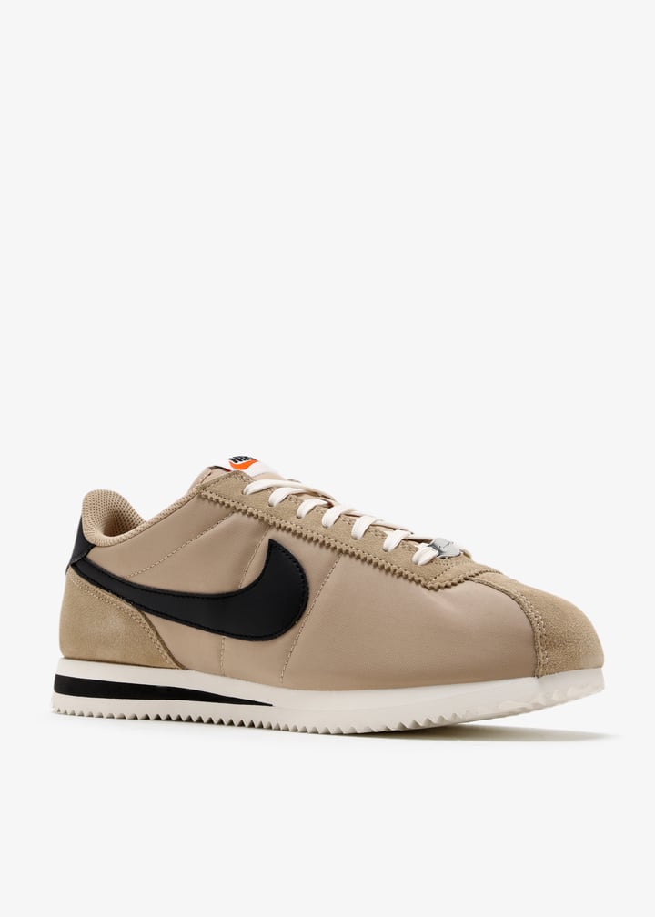 Nike Cortez Textile sneakers for Women - Brown in Qatar