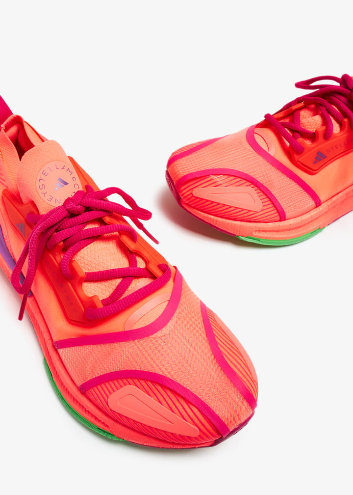 adidas x Stella McCartney UltraBoost 23 sneakers for Women - Orange in USA  | Level Shoes